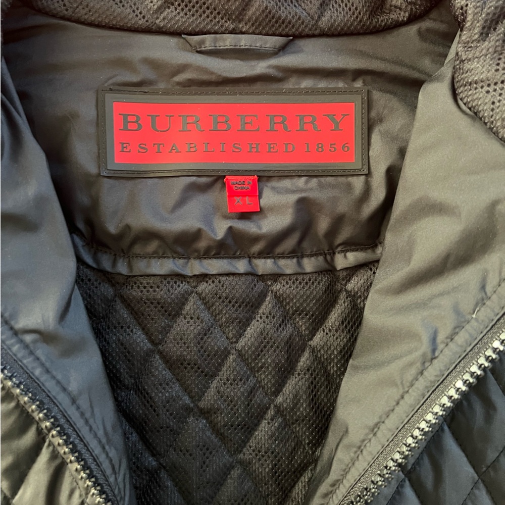 Burberry Lightweight Puffer Jacket - image 2